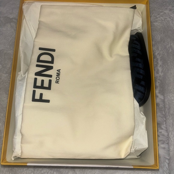 Chenille Jacquard FF Cut Baguette Ankle Strap 105mm Pumps 39.5 Black Blue - Picture 2 of 5